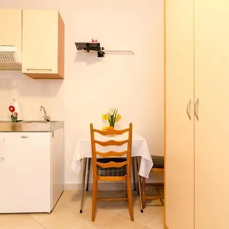 Ivka Apartman *